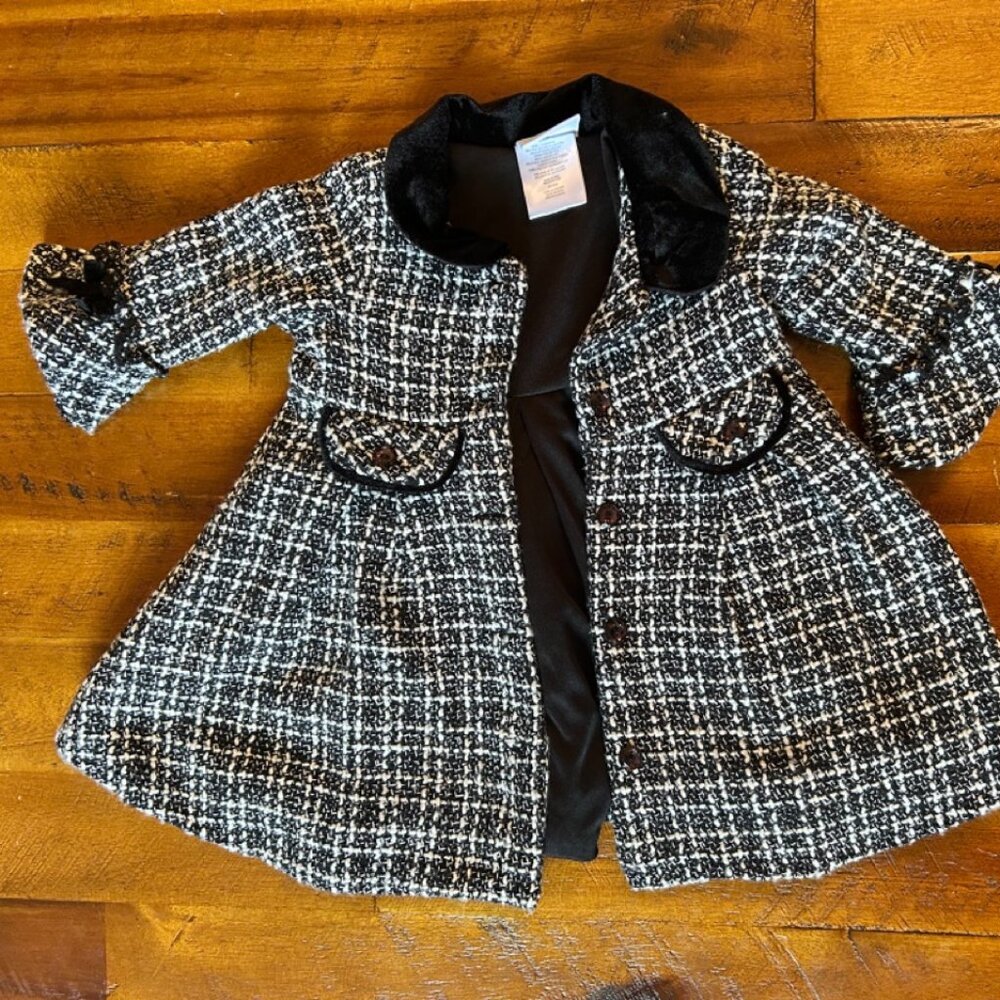 Infant black and white swing coat, 3-6 months, Nannette